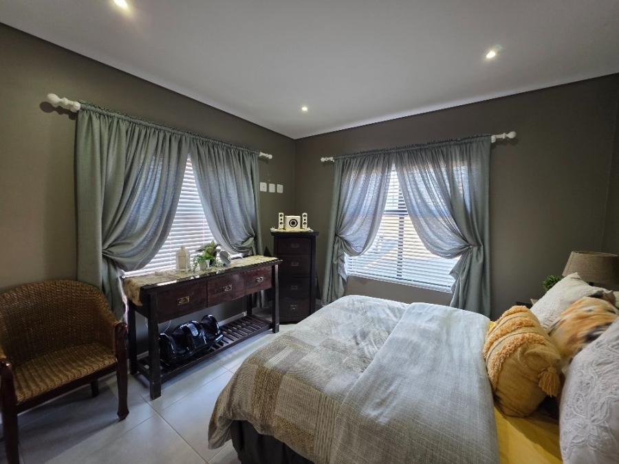 3 Bedroom Property for Sale in Hartland Lifestyle Estate Western Cape